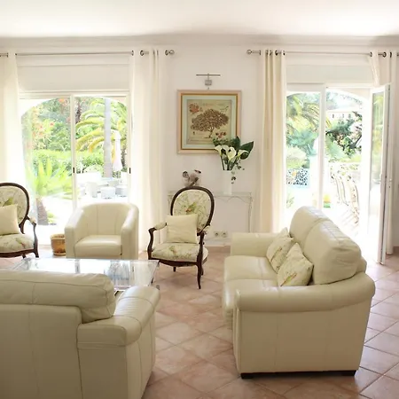 4 * St Raphael Esterel Cote D'azur Golf Riviera * Saint-Raphael (Var)